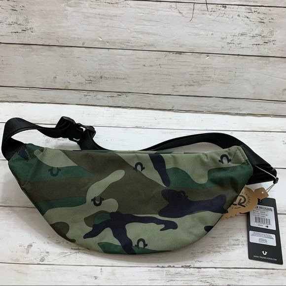 True Religion Camo Logo Esox Adjustable Strap Belt Bag - Picture 2 of 8
